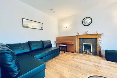 Image de Millerston House - on the edge of Glasgow with Parking