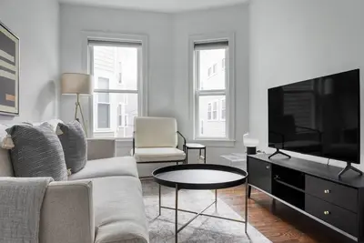 Charming 3br w. W/D near Mit and Kendall Square by Blueground