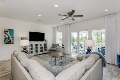 Image de Free Golf! Pet Friendly townhouse in Lost Key! Come enjoy 2 pools, private beach club and more!