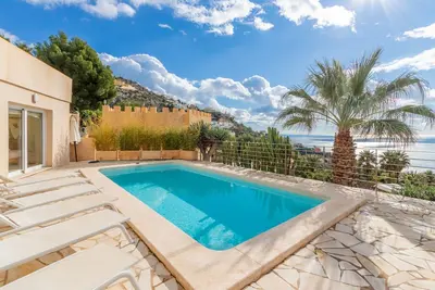 Villa \"Altea Hills Villa Noruega\" avec vue sur montagne, piscine, Wi-Fi, jardin et terrasse