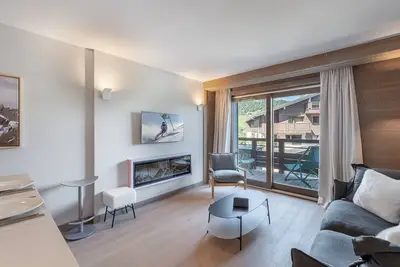 Image de Appartement avec Espace Bien-Être à Megève, Piscine, Salle de Sport et Parking Électrique