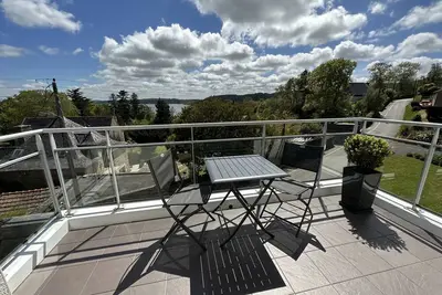Image de Appartement de charme exposé sud avec vue mer