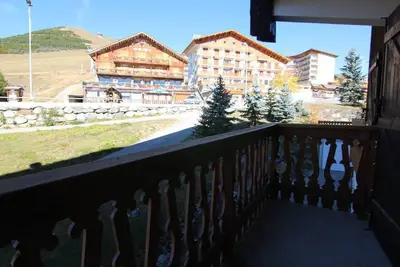Image de À 20m des pistes de ski, 2ème étage, balcon, télévision, casier à ski, 28m², Alpe d'Huez
