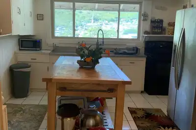 Image de Cozy 3bd, 2ba fully furnished with beautiful mountain views.