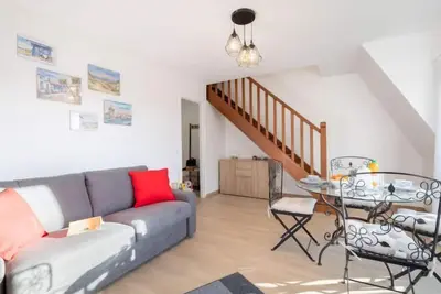 Marie Antoinette by Interhome