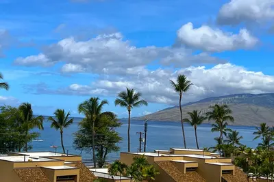 Image de Kamaole Beach Royale #411 Renovated, Ocean View, Close to Kamaole Beach #1