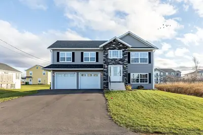 Image de ⭐️Beautiful Bright House 5 Mins From Downtown ⭐️