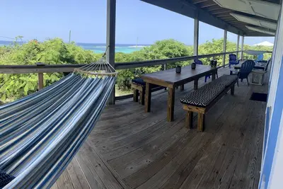 Image de Best Beach House at Turtle Cove/Dean's Blue Hole! Steps To The Private Beach.