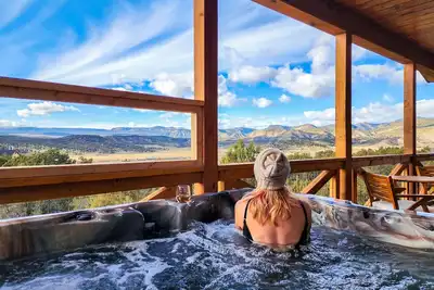 Image de Painted Cliffs| Zion & Bryce |Fire Pit |Hot Tub|