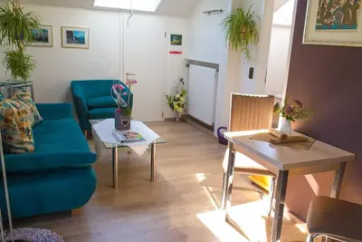 Image de Cozy vacation apartment (50 sqm) for up to 2 people with furnished balcony