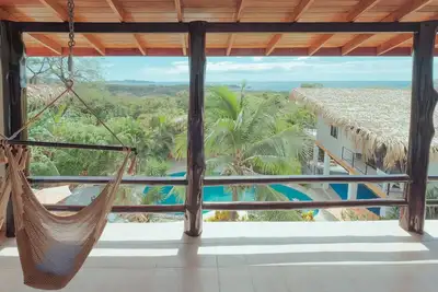 Image de ✰ 3 Bedroom Penthouse, Breathtaking Ocean Views ✰