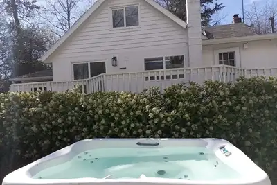 Image de 5rm Seattle house w/hot tub, 12 minutes to stadiums