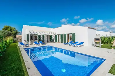 Image de Villa Sarbocer - Trois Chambres Villa, Couchages 6