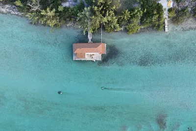 Image de Sunset Point Houseboat, a gem of a place