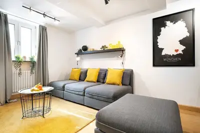 Image de Marienplatz Apartment 2 bedrooms living room kitchen