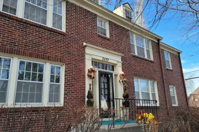 Image de Country Club 2Bdrm Condo - Sheridan Blvd!