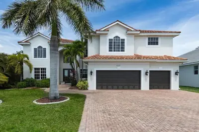 Image de Exclusive villa 5, 200 Sf, 7br, pool/central loc. /5min. Beach/boat 3 min Gulf