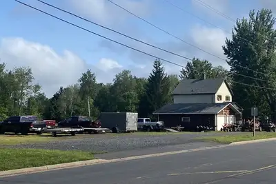 Image de Near Hurley, On the Trail, Large Parking Area, Dog Friendly -The Cary Mine House