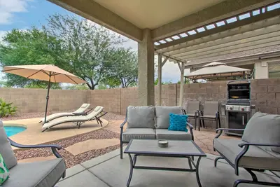 Image de Sunny Surprise Vacation Rental w/ Pool, Near Golf!