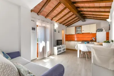 Image de Appartement maison de vacances 'Casa Arancio' avec belle vue sur les montagnes & Wi-Fi
