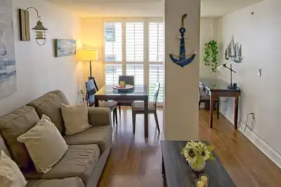 Image de Sf 1Bed 1Bath Steps to Marina & CocoWalk in Grove