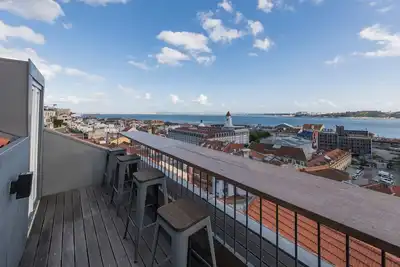 Image de Stunning Penthouse w/ the best views by LovelyStay