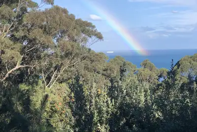 Image de Kali Cottage between the Sea and the Ridge