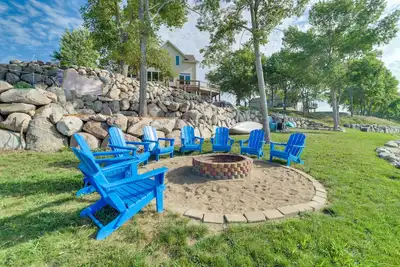 Image de Peaceful Clinton Retreat w/ Lakefront Views!