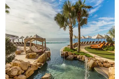 Image de Luxurious 5 Diamond Resort One Bedroom Deluxe at Grand Sol Mar Lands End