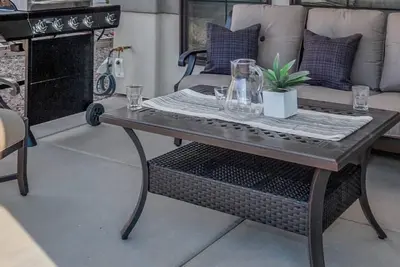 Image de 2361 2367, New homes with foosball, Bbq's, and gaming consoles. Near Sand Hollow State Park