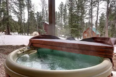Image de Whiskey Mountain Lodge – Hot Tub, Air Hockey & Ski Access