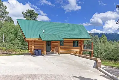 Image de Dakota Log Cabin – Rustic charm, amazing views, wildlife watching & cozy family spaces!