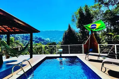 Image de Country house with beautiful mountain views.