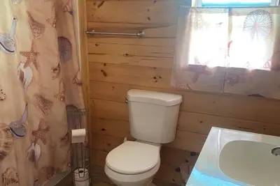 Image de Surfview Cottage: Private Beach & Stunning Views