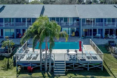 Image de Townhouse right on the intracoastal waterway. 3 months min. Stay