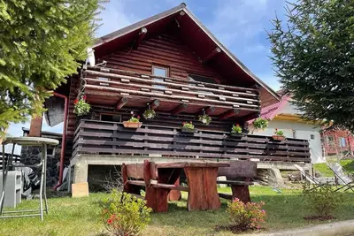 Image de 3 Bed Chalet Sleeps 8 -Fireplace & Enclosed Garden