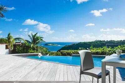 Image de Bonbonniere - a romantic one bedroom villa located in Point Milou