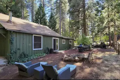 Image de Cottage #3 near a Creek & Pond on Mt. Lassen