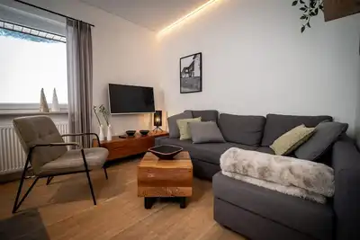 Image de Comfortably furnished apartment on the ski slope for 8 people near Winterberg