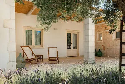 Image de Villa with private saltwater pool and Air Con