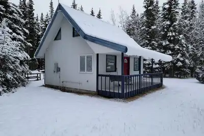 Image de Chalet Style Cabin - Walking Distance to Crooked Creek and Kasilof River