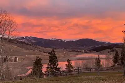 Image de Lovely 1 - bedroom condo - in heart of Dillon