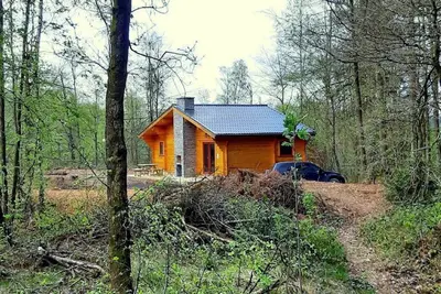 Image de Maison de vacances confortable près de la forêt