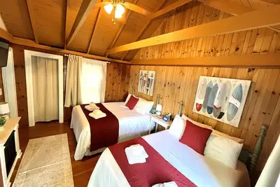 Image de Cottage 11 - Year Round - Pet Friendly - 1 Bed / 1 Bath w/ Private Courtyard