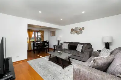 Image de Naperville Fhs Rental - Knoll Dr