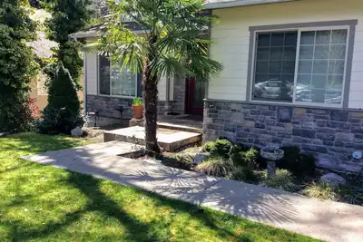 Image de Great location - 15 min to Seattle, Bellevue and Renton