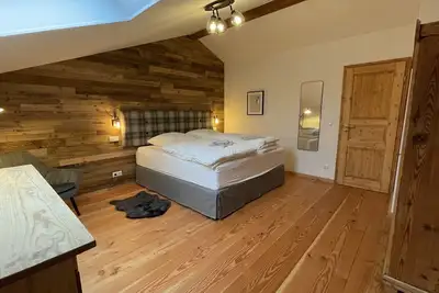 Image de Unique, quiet vacation apartment on two floors for 4 people