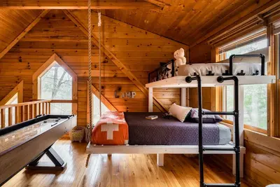 Image de Private Cabin*Gatlinburg*Pigeon Forge*Smokies*Hot Tub, Game Room,