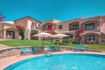 Image de Bel appartement à Badesi avec WiFi