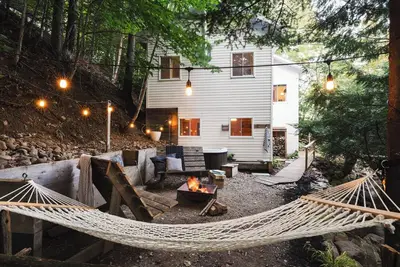 Image de Le 55 Howard - Spa, Douche, Lac Memphré, OwlsHead